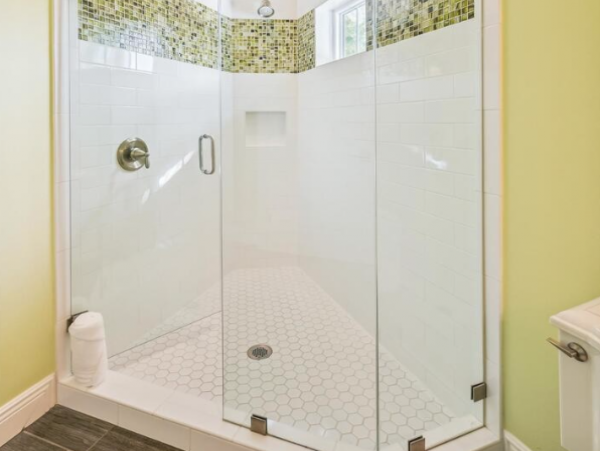 Holmes Beach Stunning 3 Bedroom Vacation Pool Home